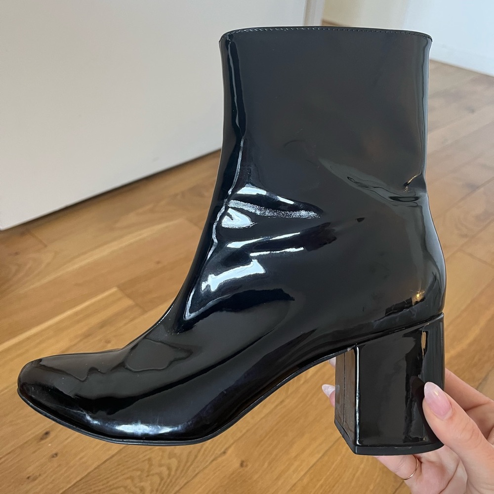 Uo Alana Patent Faux Leather Boot Black Size 8